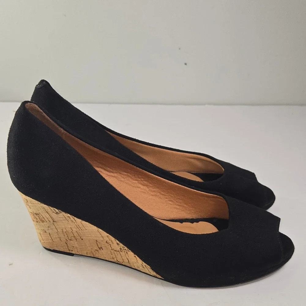 Vizzano Black Suede Peep Toe Wedge Heels Cork Platform Women Size 9 EUR 40